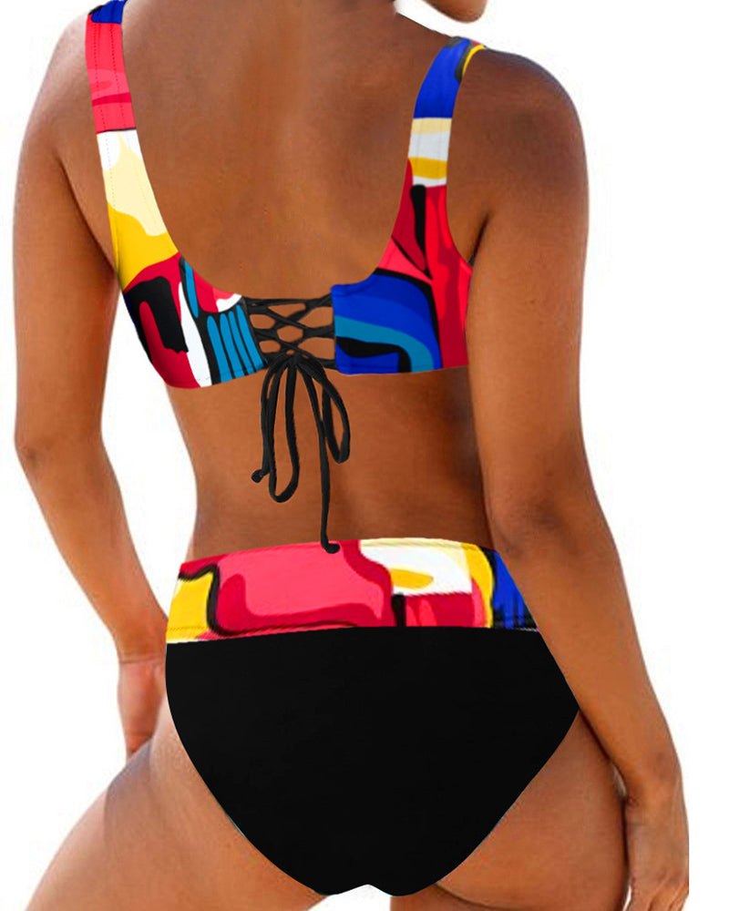 Eva – Bikini colorat și vesel